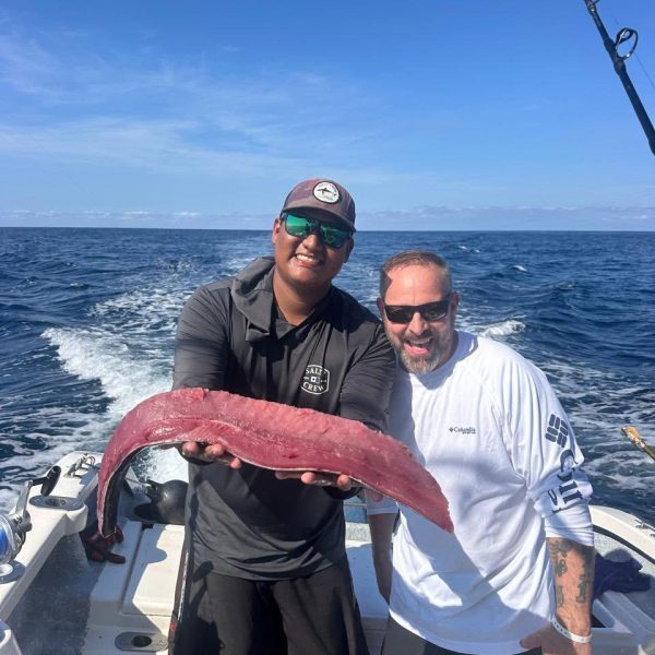 Puerto Vallarta clean and freeze fish for travelers